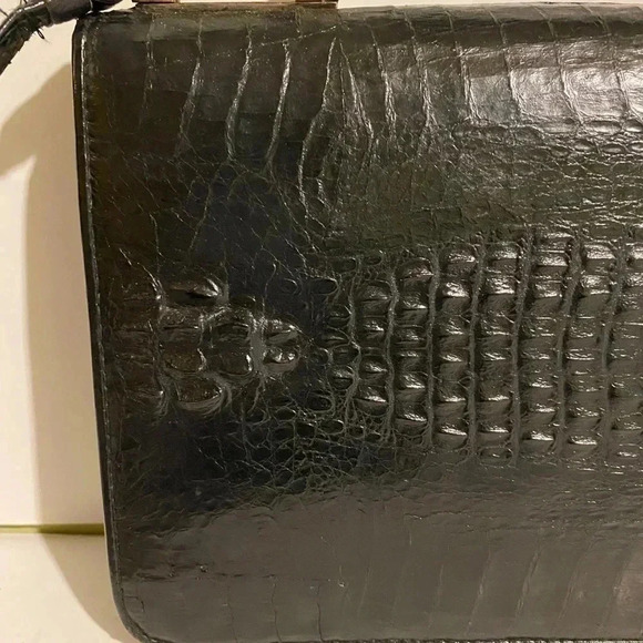 Handmade vintage crocodile black shoulder bag - Picture 7 of 12